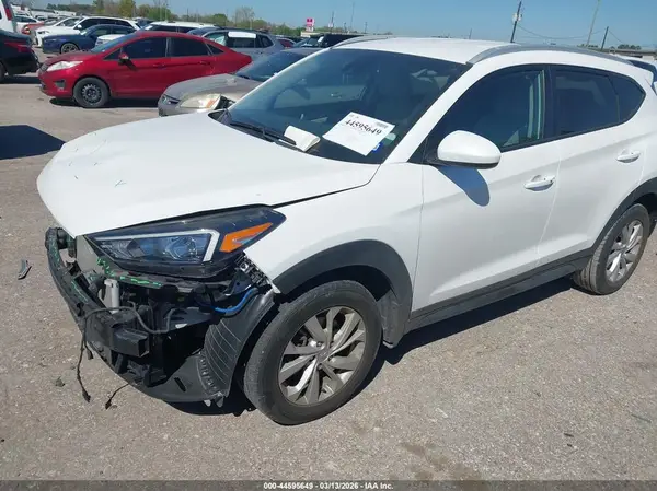 KM8J33A43KU005683 2019 HYUNDAI TUCSON - Image 2