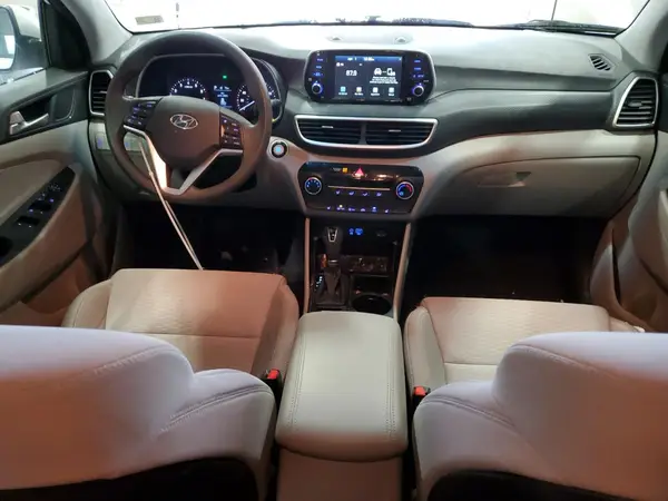 KM8J33A43KU024038 2019 HYUNDAI TUCSON - Image 8