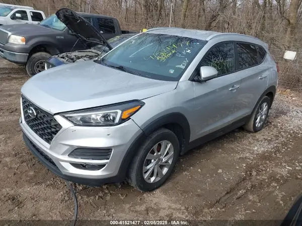 KM8J33A43KU024072 2019 HYUNDAI TUCSON - Image 2