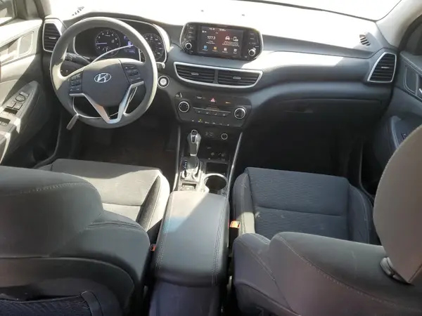 KM8J33A43KU072137 2019 HYUNDAI TUCSON - Image 8