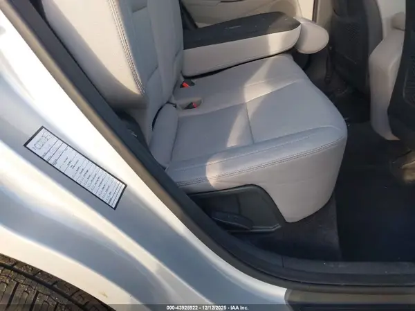 KM8J33A43KU916919 2019 HYUNDAI TUCSON - Image 8