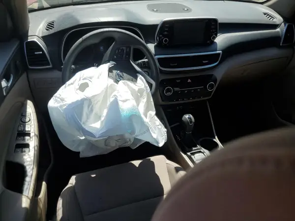 KM8J33A43KU970169 2019 HYUNDAI TUCSON - Image 8