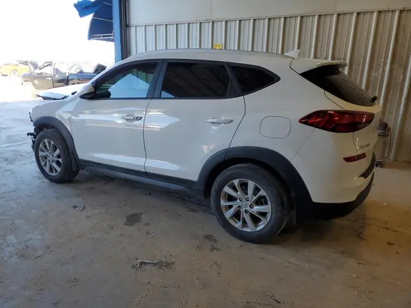 KM8J33A43KU998702 2019 HYUNDAI TUCSON - Image 2
