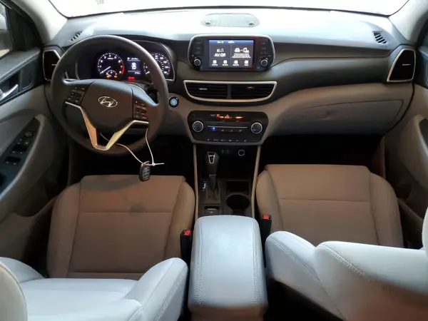 KM8J33A43KU998702 2019 HYUNDAI TUCSON - Image 8
