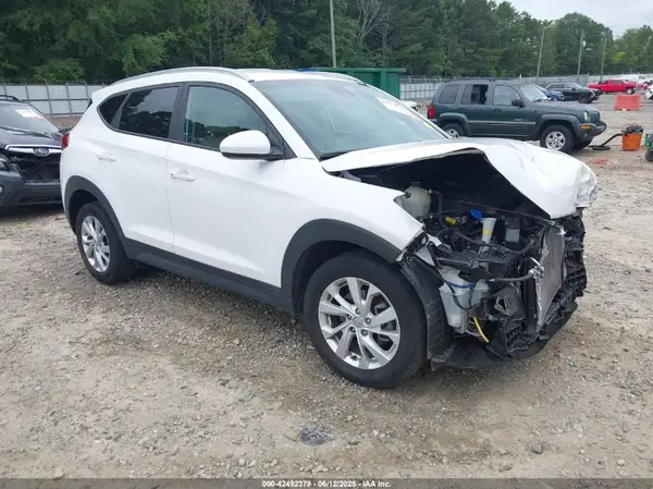 KM8J33A43LU112783 2020 HYUNDAI TUCSON - Image 1