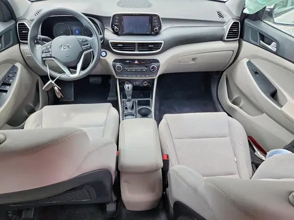 KM8J33A43LU113514 2020 HYUNDAI TUCSON - Image 8