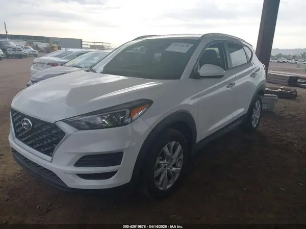 KM8J33A43LU114954 2020 HYUNDAI TUCSON - Image 2