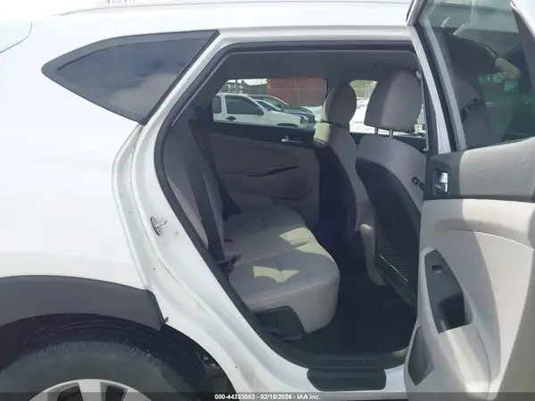 KM8J33A43LU157254 2020 HYUNDAI TUCSON - Image 8