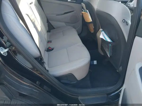 KM8J33A43LU161885 2020 HYUNDAI TUCSON - Image 8