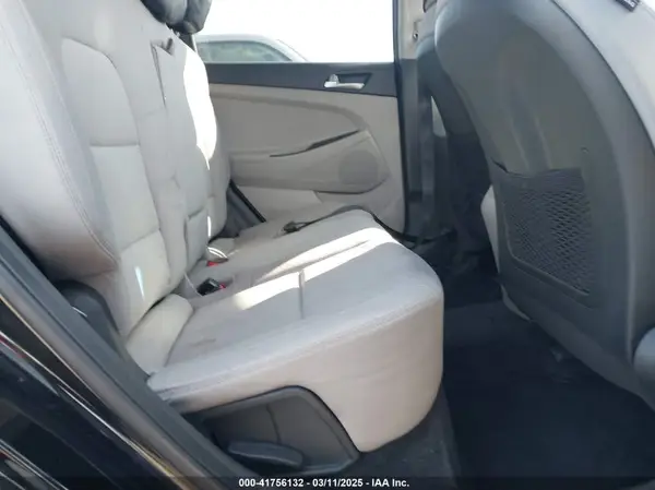 KM8J33A43LU168609 2020 HYUNDAI TUCSON - Image 8