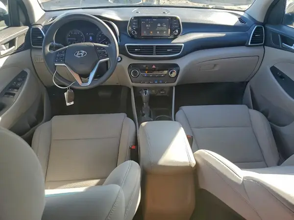 KM8J33A43LU239873 2020 HYUNDAI TUCSON - Image 8