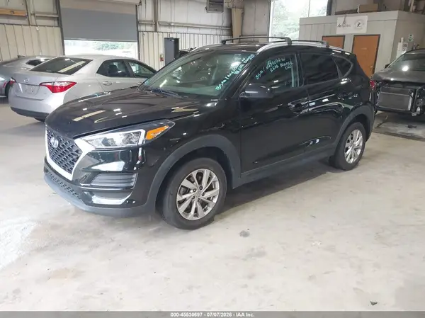 KM8J33A43MU382310 2021 HYUNDAI TUCSON - Image 2