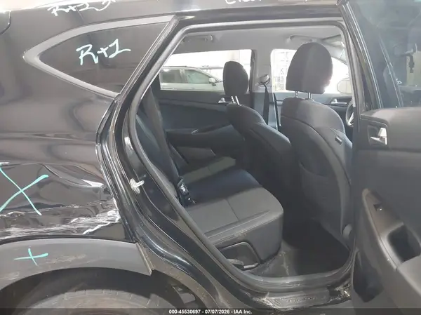KM8J33A43MU382310 2021 HYUNDAI TUCSON - Image 8
