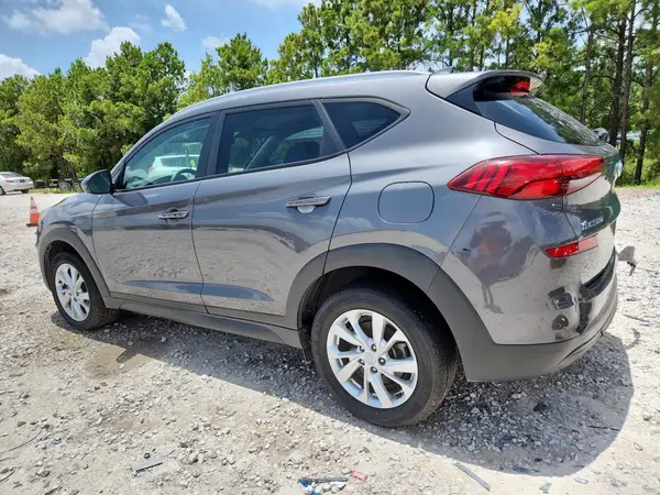 KM8J33A43MU390858 2021 HYUNDAI TUCSON - Image 2