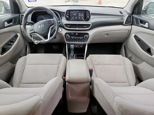 KM8J33A43MU390858 2021 HYUNDAI TUCSON - Image 8