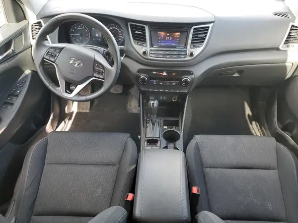 KM8J33A44GU043365 2016 HYUNDAI TUCSON - Image 8