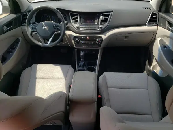 KM8J33A44GU061462 2016 HYUNDAI TUCSON - Image 8