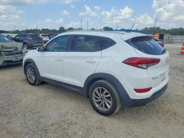 KM8J33A44GU072607 2016 HYUNDAI TUCSON - Image 2