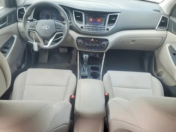 KM8J33A44GU072607 2016 HYUNDAI TUCSON - Image 8