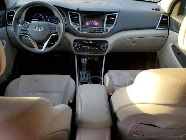 KM8J33A44GU075524 2016 HYUNDAI TUCSON - Image 8
