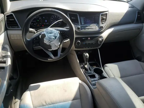 KM8J33A44GU075751 2016 HYUNDAI TUCSON - Image 8