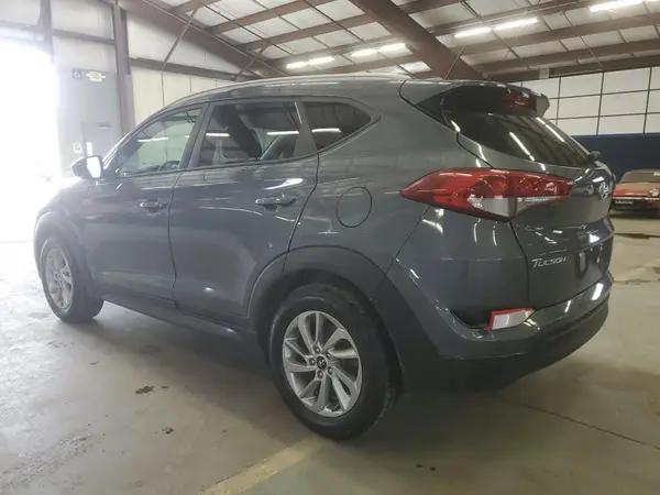 KM8J33A44GU106206 2016 HYUNDAI TUCSON - Image 2