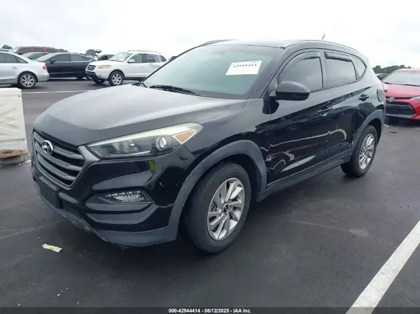 KM8J33A44GU107114 2016 HYUNDAI TUCSON - Image 2