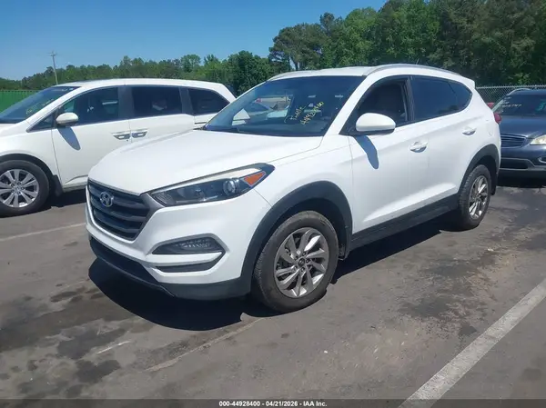 KM8J33A44GU113804 2016 HYUNDAI TUCSON - Image 2