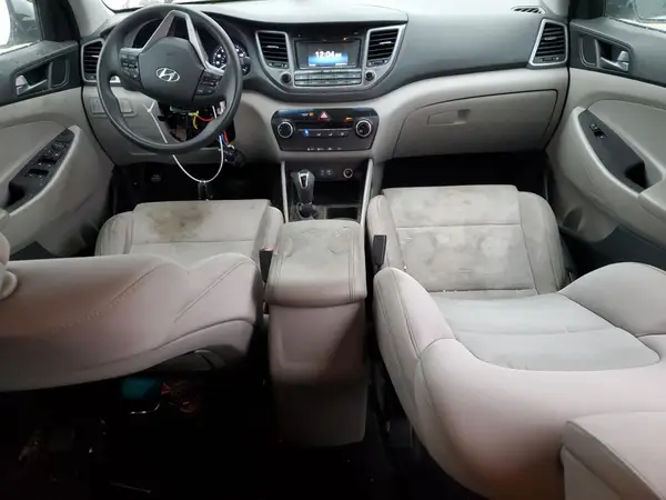 KM8J33A44GU116802 2016 HYUNDAI TUCSON - Image 8