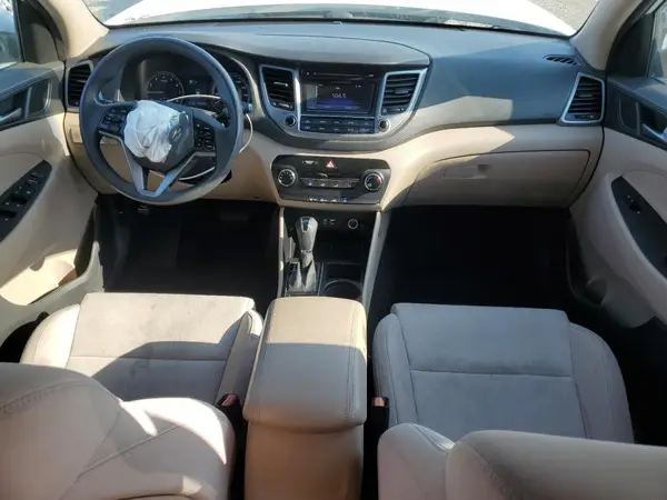 KM8J33A44GU128450 2016 HYUNDAI TUCSON - Image 8