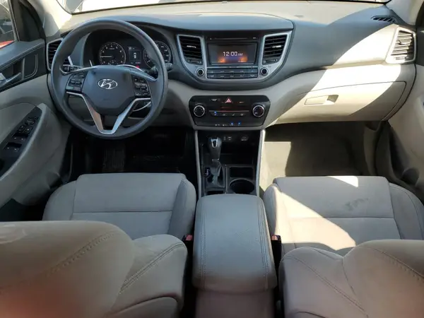 KM8J33A44GU141151 2016 HYUNDAI TUCSON - Image 8
