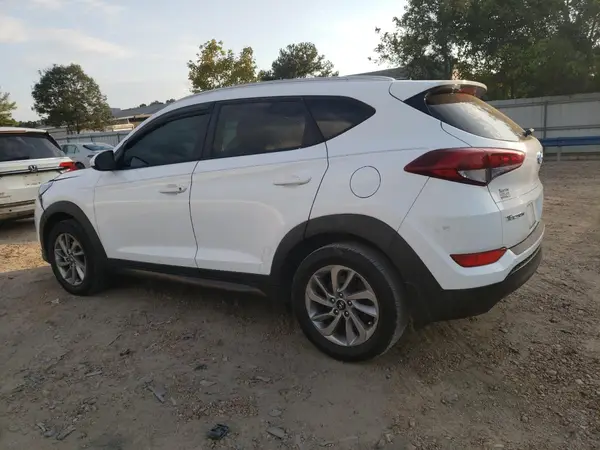KM8J33A44GU154918 2016 HYUNDAI TUCSON - Image 2