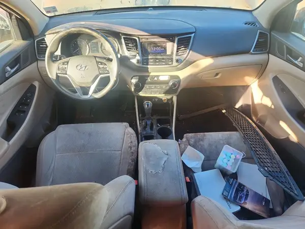 KM8J33A44GU160587 2016 HYUNDAI TUCSON - Image 8