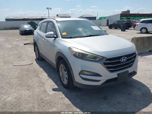 KM8J33A44GU184033 2016 HYUNDAI TUCSON - Image 1