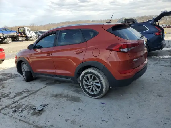 KM8J33A44GU195355 2016 HYUNDAI TUCSON - Image 2