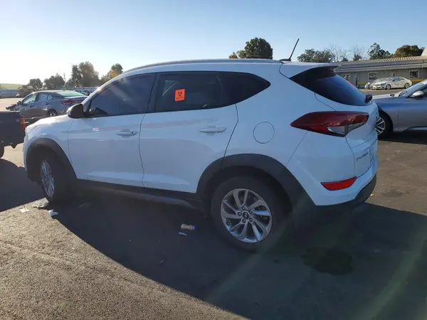 KM8J33A44GU196022 2016 HYUNDAI TUCSON - Image 2