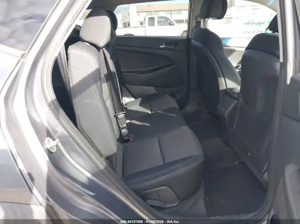KM8J33A44GU207830 2016 HYUNDAI TUCSON - Image 8
