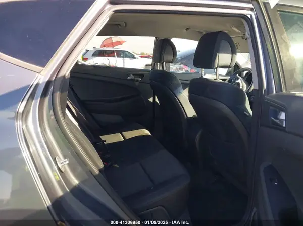 KM8J33A44GU211053 2016 HYUNDAI TUCSON - Image 8