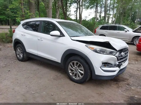 KM8J33A44GU246756 2016 HYUNDAI TUCSON - Image 1