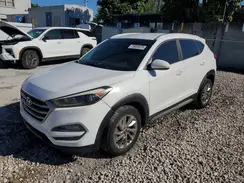 KM8J33A44HU265809 2017 HYUNDAI TUCSON