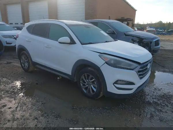 KM8J33A44HU267737 2017 HYUNDAI TUCSON - Image 1