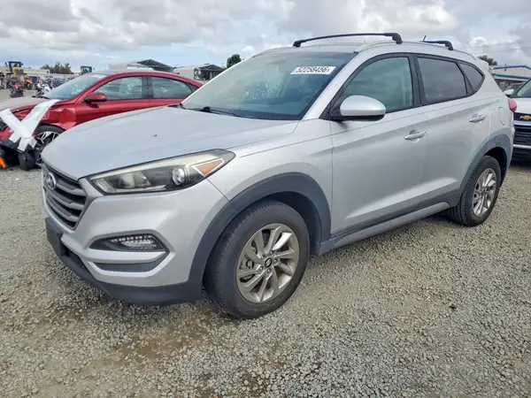 KM8J33A44HU273246 2017 HYUNDAI TUCSON - Image 1