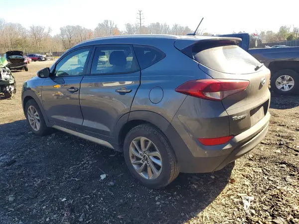 KM8J33A44HU276423 2017 HYUNDAI TUCSON - Image 2