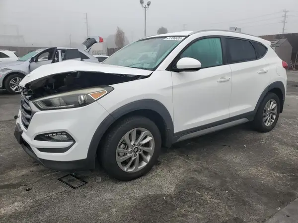 KM8J33A44HU285607 2017 HYUNDAI TUCSON - Image 1