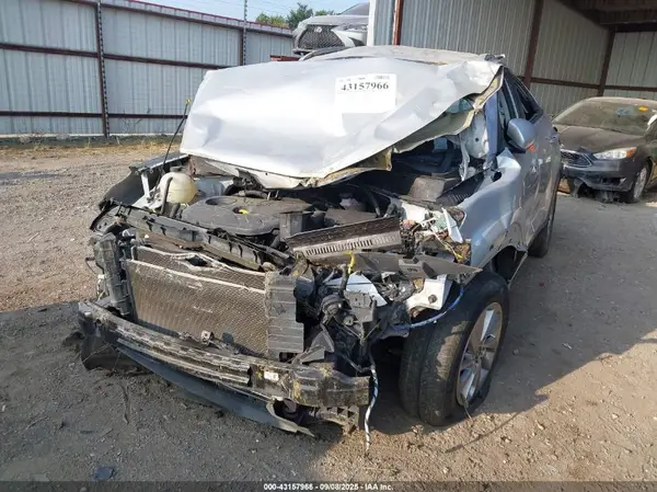 KM8J33A44HU293562 2017 HYUNDAI TUCSON - Image 2
