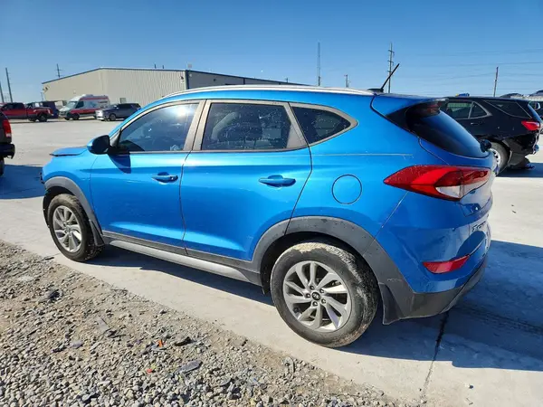 KM8J33A44HU294064 2017 HYUNDAI TUCSON - Image 2