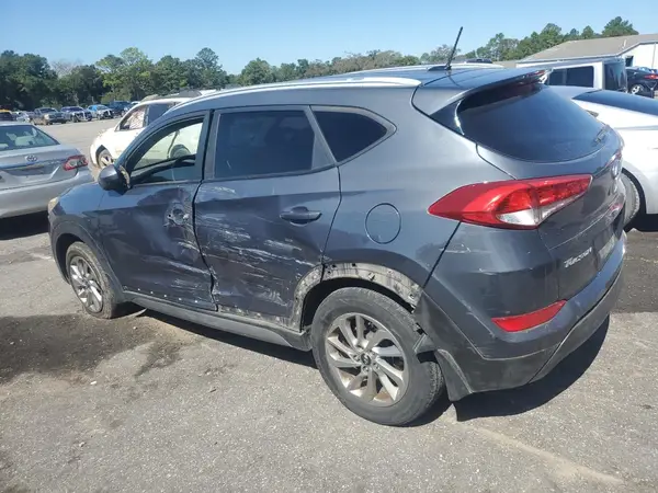 KM8J33A44HU294355 2017 HYUNDAI TUCSON - Image 2
