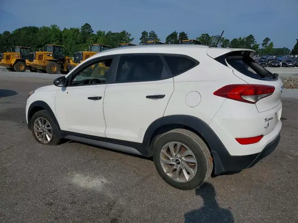 KM8J33A44HU295702 2017 HYUNDAI TUCSON - Image 2