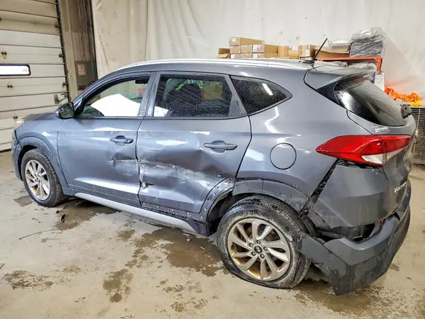 KM8J33A44HU296218 2017 HYUNDAI TUCSON - Image 2
