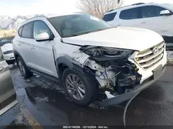 KM8J33A44HU352769 2017 HYUNDAI TUCSON